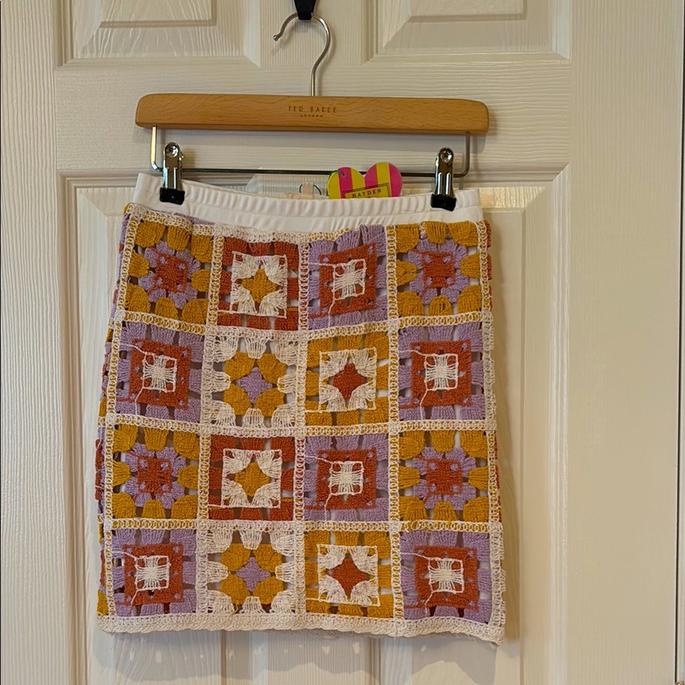 Pretty Crochet Mini Skirt